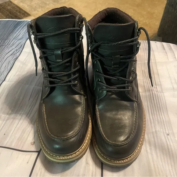 Red Ale Men Quality Crafted Boots Gray. EUC