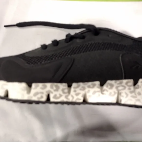 Reebok Black and White Streamlined Athletic Shoes