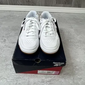 Reebok Men's Club MEMT Sneaker Shoes Mens Size‎ 6 White