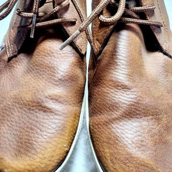 R,H, BASS Clayton Boots for men  Color Brown.size 9 Lightly used.
