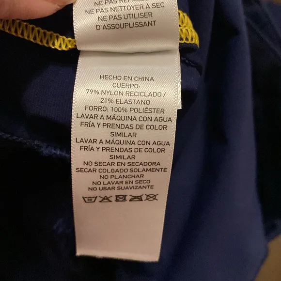 Rhône Commuter pants?  navy blue men’s pants size 33