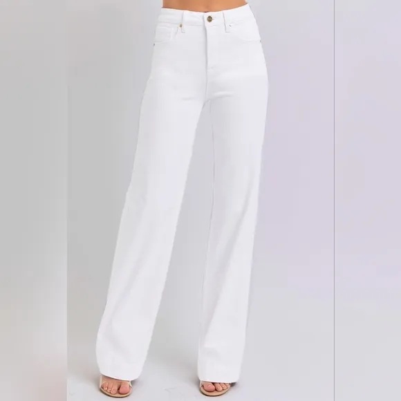 RISEN High-Rise Classic Straight Leg Relaxed Boyfriend Jeans Relaxed White Denim