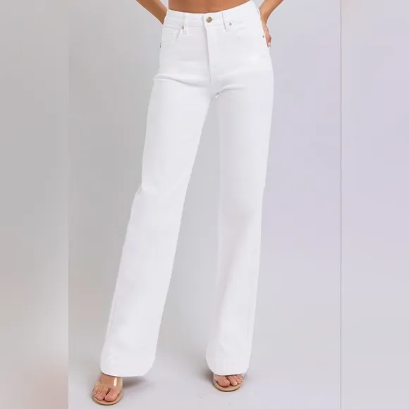RISEN High-Rise Classic Straight Leg Relaxed Boyfriend Jeans Relaxed White Denim