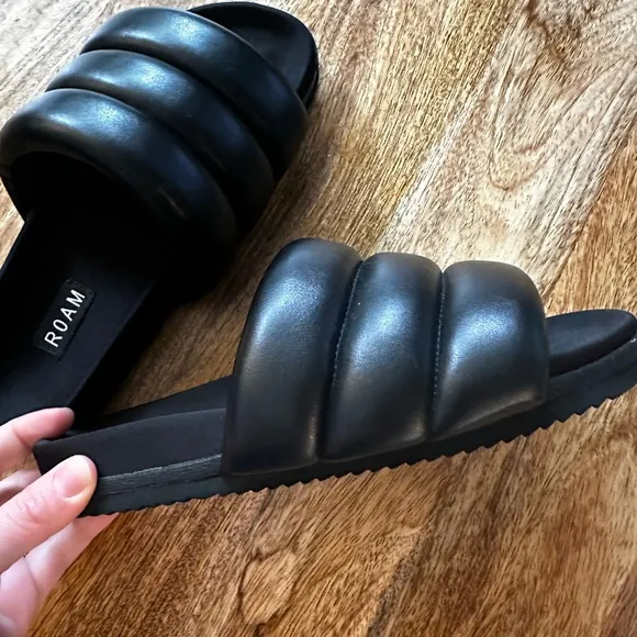ROAM Puffy Sandals Black Vegan Leather