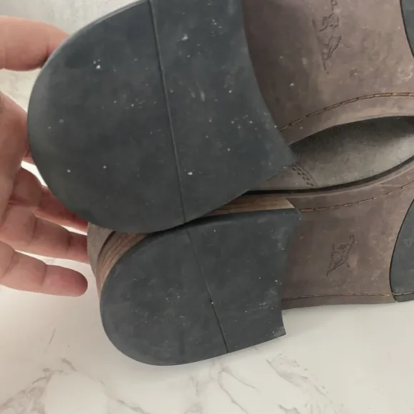 Rodd &amp; Gunn Chelsea Boots Men Sz 44 (US 11) Grey Suede