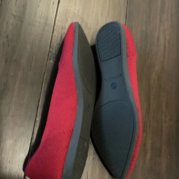 ROTHY'S Classic Solid Red The Point Pointed Toe Ballet Flats Shoes Size 5.5
