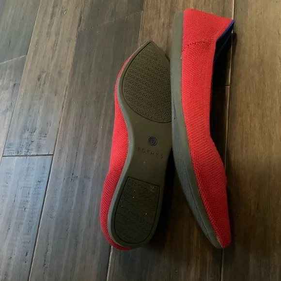 ROTHY'S Classic Solid Red The Point Pointed Toe Ballet Flats Shoes Size 5.5