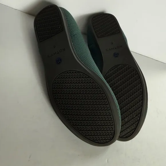 Rothy's The Flat Retired Emerald Green Rounded Toe Size 6