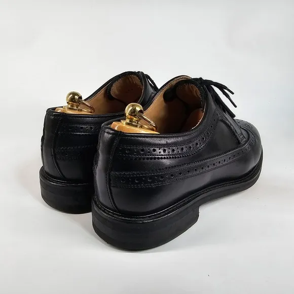 Russell &amp; Bromley Dress Shoes Men 10 Leather Long Wingtip Brogue Oxford Lug Sole