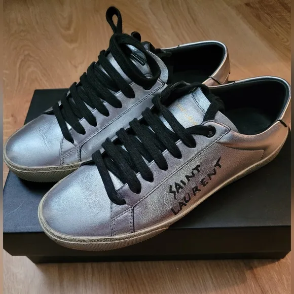 Saint Laurent  Court Classic shoes metallic silver **Read details**