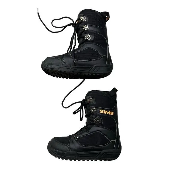 Sims Youth / Big Boy Snowboarding Boots - Lace Up Insulated - size 4