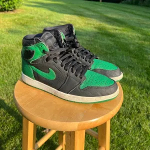 Size 10 - Nike Air Jordan 1 Retro High OG Pine Green 2.0 Men's Shoes - Ships Now