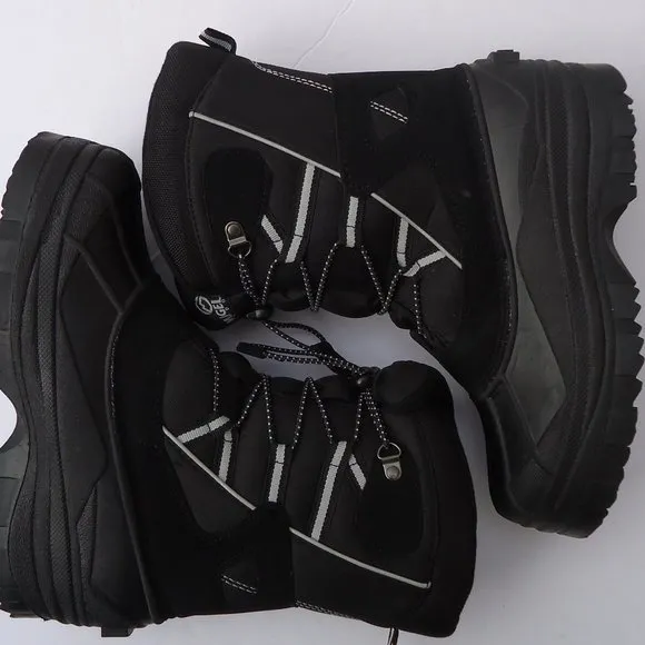 SIZE 6. MAGELLAN Outdoors boy's winter snow boots.