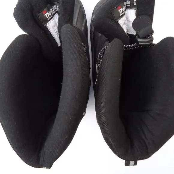 SIZE 6. MAGELLAN Outdoors boy's winter snow boots.