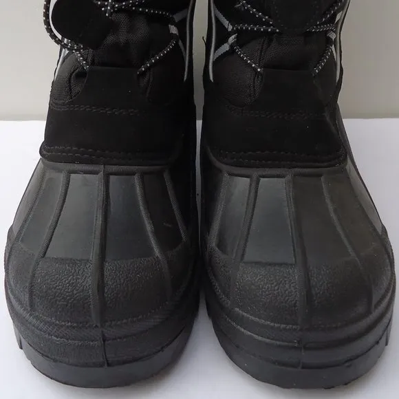 SIZE 6. MAGELLAN Outdoors boy's winter snow boots.