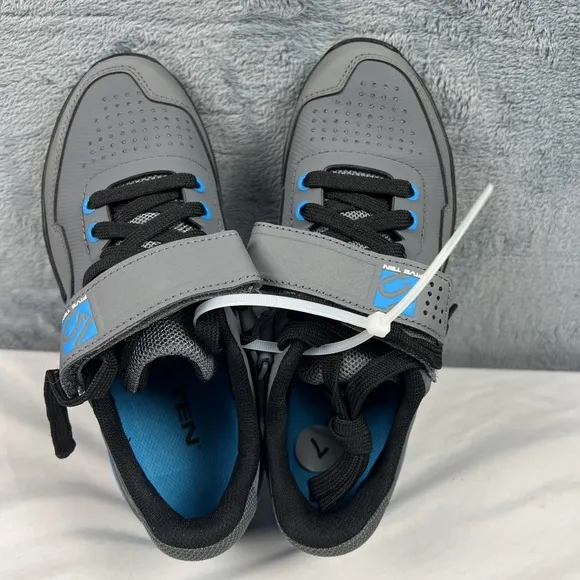 Size 7 Adidas Five Ten 5.10 Kestrel Lace Mountain Bike Shoes Womens NWT *BC0770