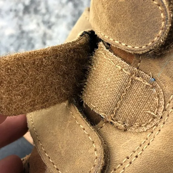 Sorel Kids Size 10 Cheyanne Brown Leather Waterproof Strap Duck Winter Boots