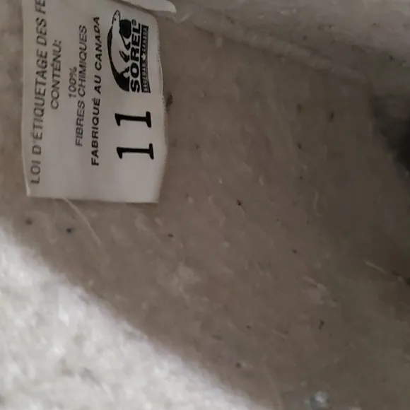 Sorel men boots size (12 Us) (11uk)