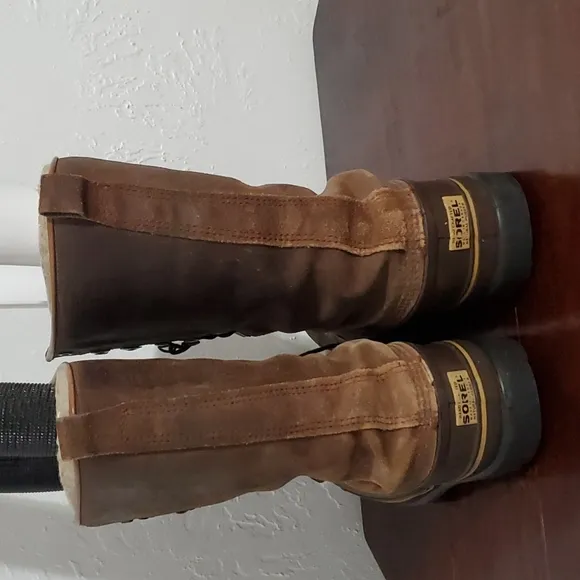 Sorel men boots size (12 Us) (11uk)