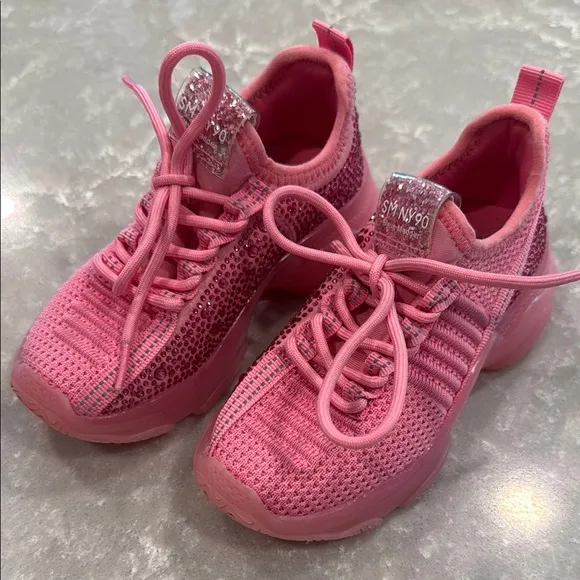 Steve Madden Neon Pink Rhinestone Sparkle Knit SM NY90 Sneakers EUC