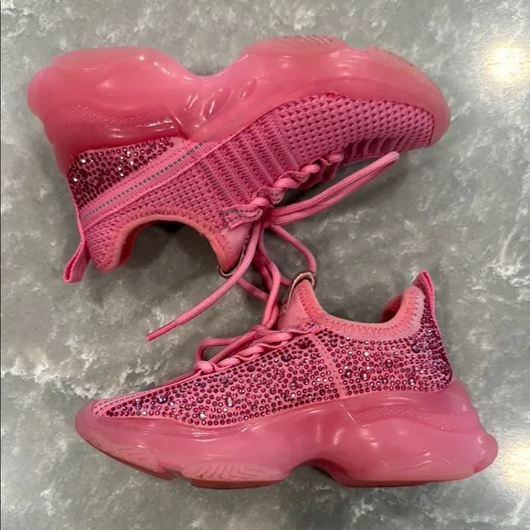 Steve Madden Neon Pink Rhinestone Sparkle Knit SM NY90 Sneakers EUC