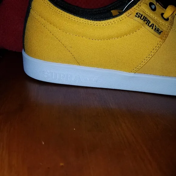 Supra low top sz 13 nwt yellow and black
