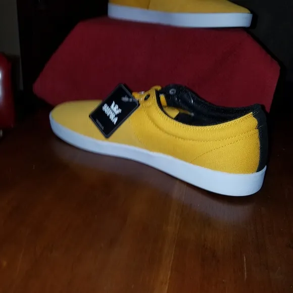 Supra low top sz 13 nwt yellow and black
