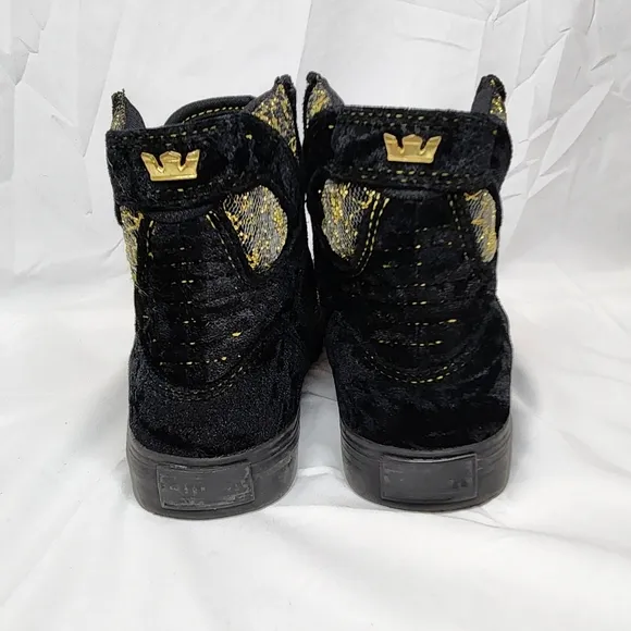 Supra x Disney Beauty &amp; the Beast Limited Edition Skytop Sneakers | Girls 4.5