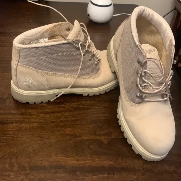 tan timberland boots