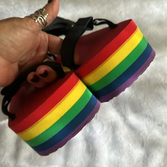 Teva Flatform Universal Rainbow Pride Platform Sandals Womens Size 9