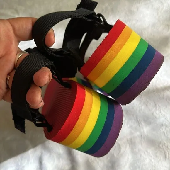 Teva Flatform Universal Rainbow Pride Platform Sandals Womens Size 9
