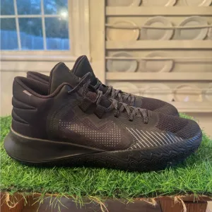 The Nike Kyrie Flytrap V sneakers in triple black and grey are designed