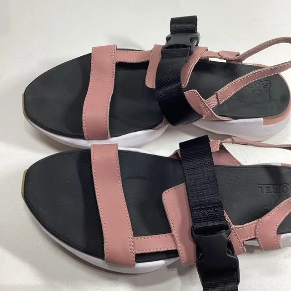 The sporty-chic SOREL® Kinetic™ Impact Sling sandals have the strappy leather up
