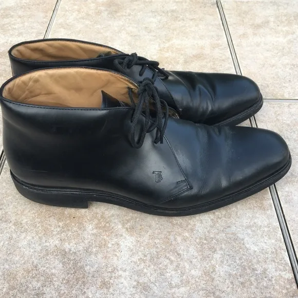 Tod’s Tolacco Chukka boots black leather men 8