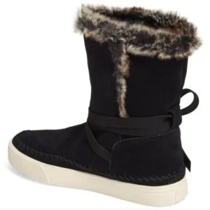 Toms Vista Waterproof Side Tie Suede Boots Faux Fur Lined Pull On Black size 8.5