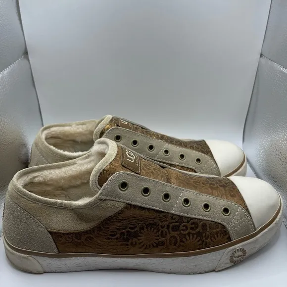 Ugg Australia Laela Leather Sheepskin Womens Gold Tan Slip On Low Top Boho 9