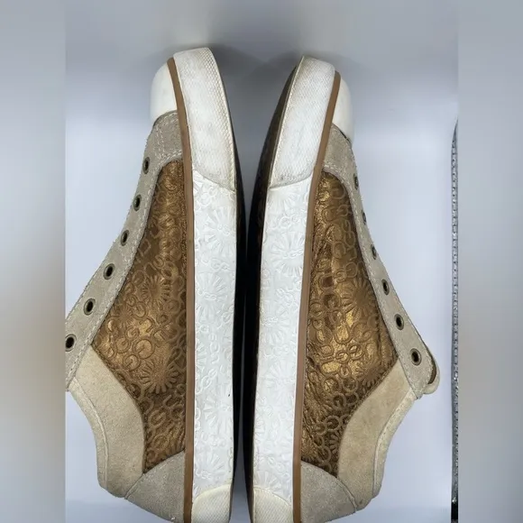 Ugg Australia Laela Leather Sheepskin Womens Gold Tan Slip On Low Top Boho 9