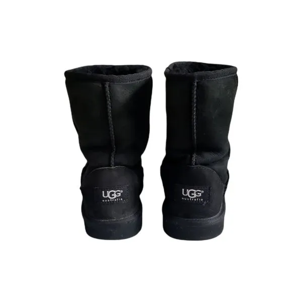 UGG Australia Youth Classic Short 5251 K Sheepskin Boot Shoes Black Size 3 US