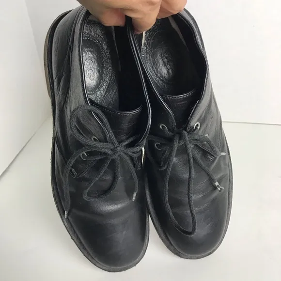 Ugg Black Leather Lace Up Chucka Ankle Boots Men Sz 10 Minimalist Neutral Office