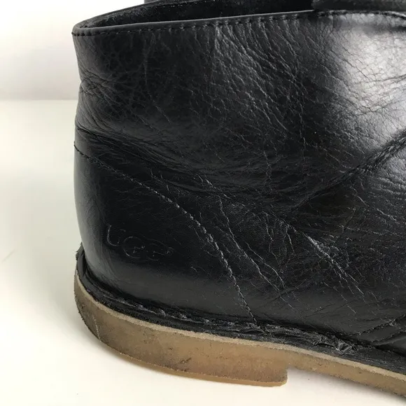 Ugg Black Leather Lace Up Chucka Ankle Boots Men Sz 10 Minimalist Neutral Office