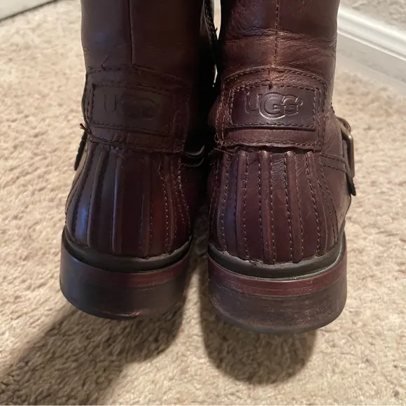 UGG men brown leather black detail zip up adjustable boots, size 10