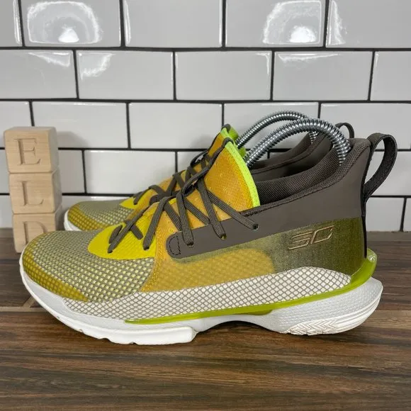 Under Armour Curry 7 Boys Size 5.5Y Shoes Multicolor HOVR Basketball Sneakers