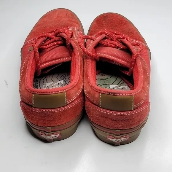 VANS CHUKKA LOW Ultra‎ Cush PRO Explorer Red Skateboard Shoes Size 8.5 Mens