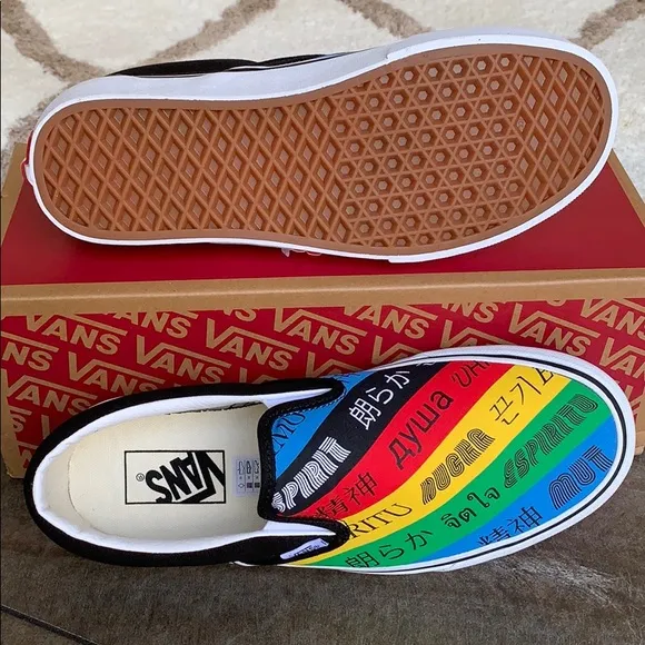 ••VANS CLASSIC SLIP-ON VANS SPIRIT MULTI/TRWHT Men