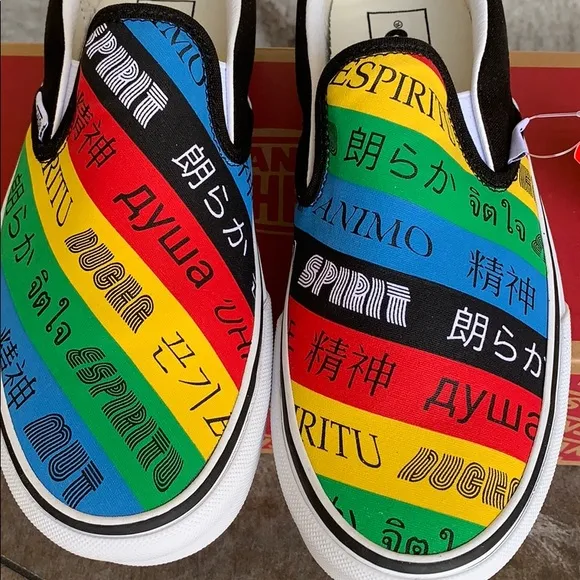 ••VANS CLASSIC SLIP-ON VANS SPIRIT MULTI/TRWHT Men