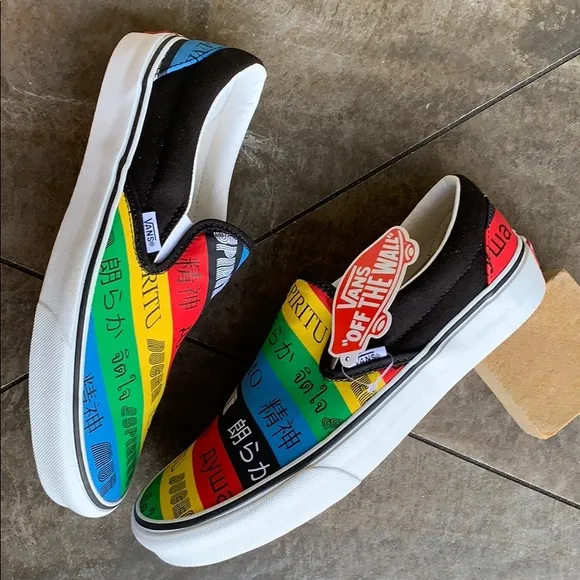 ••VANS CLASSIC SLIP-ON VANS SPIRIT MULTI/TRWHT Men