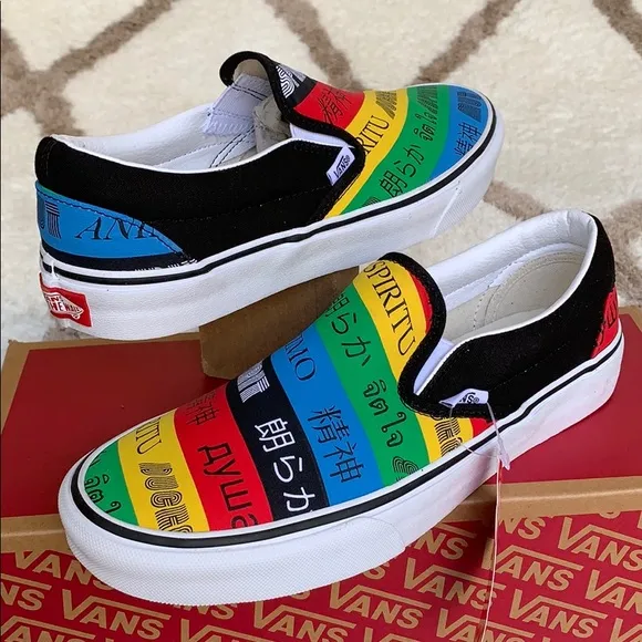 ••VANS CLASSIC SLIP-ON VANS SPIRIT MULTI/TRWHT Men