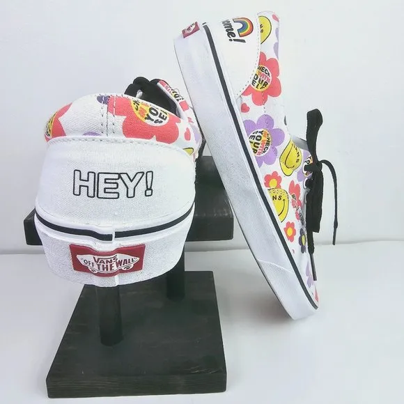 Van's Hey! You're Awesome! Flowers Smiley Check with Your Self, 751505, W12M10.5