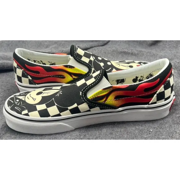 Vans KIDS SIZE 4 Disney Mickey &amp; Minnie Mouse Classic Slip-On Shoes