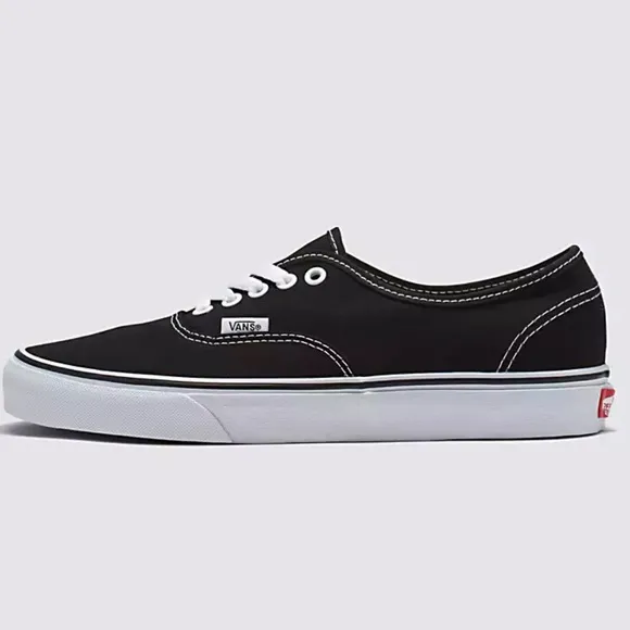 Vans Men’s Authentic BlackVN000EE3BLKSneakers